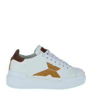 Sneaky Women‎ Sneakers
